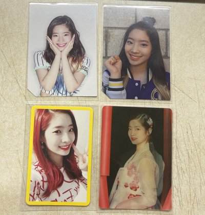 TWICE 多賢小卡