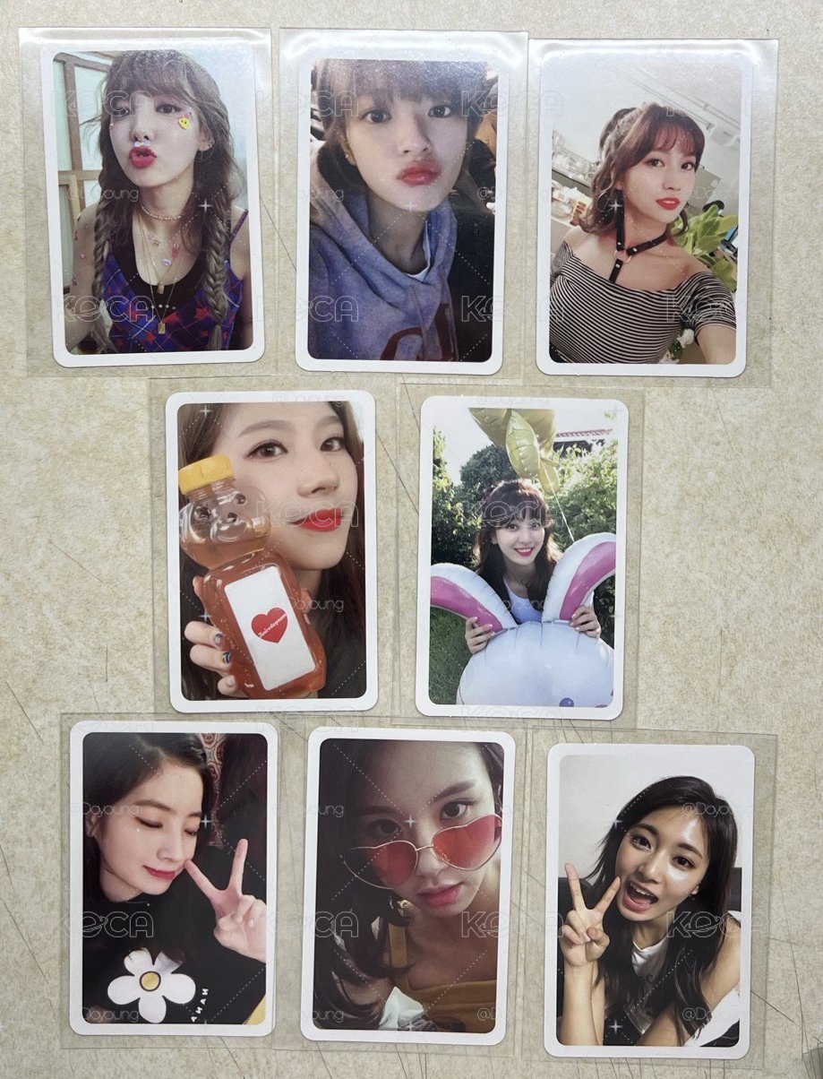 TWICE 小卡