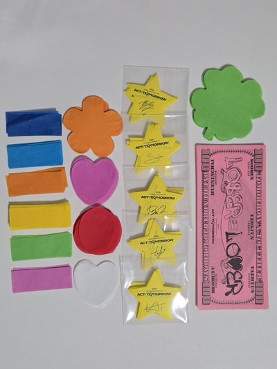 日巡卡包卡 買就送紙花