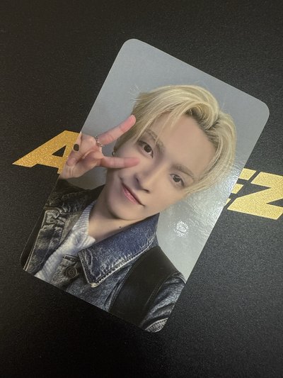 弘中 TOWARDS THE LIGHT 韓國末場 ATINY ZONE卡