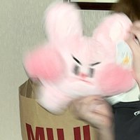 Veronie（3/27-4/1暫停出貨）