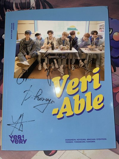 VERIVERY 迷你二輯非賣簽專