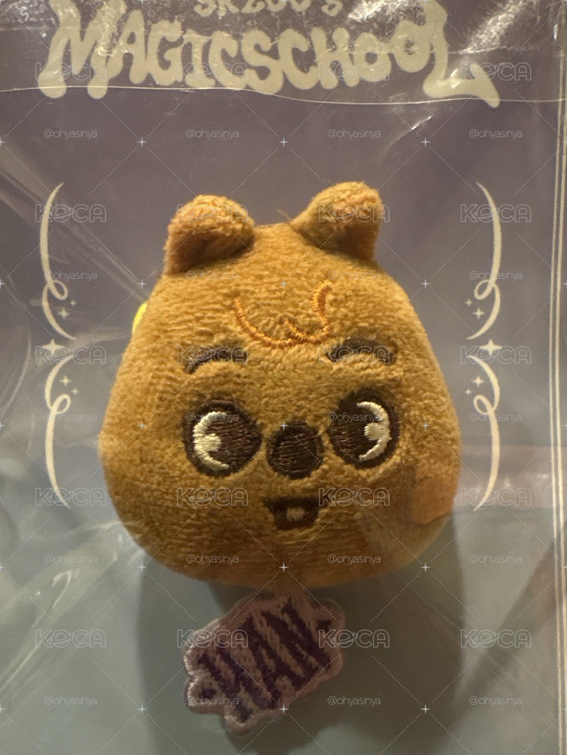 闊卡徽章