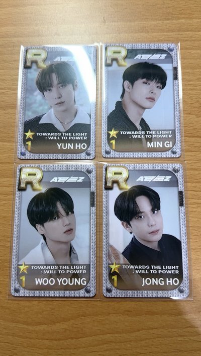 Towards the Light 2024 遊戲卡 WHITE ver.