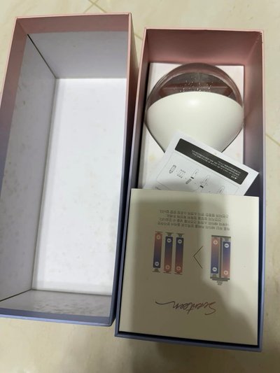 seventeen 一代手燈 正常泛黃