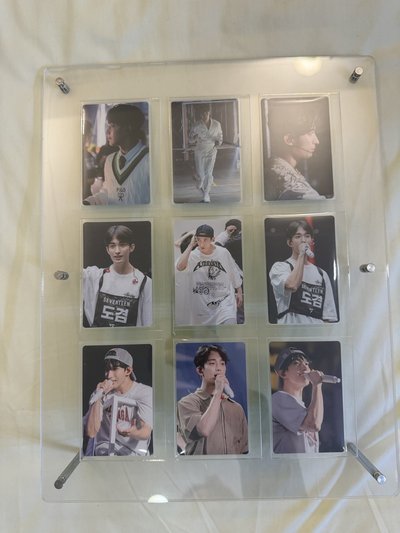 FOLLOW FELLOW 隨機卡包 入場卡