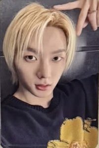 The Action yzy 3.0 簽售卡 