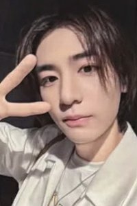 The Action yzy 3.0 簽售卡 