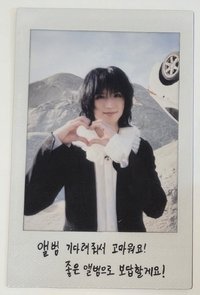 LXVE to DEATH 專輯卡 拍立得