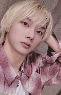 The Action yzy 1.0 簽售卡 中背