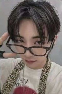 The Action yzy 2.0 簽售卡 中背