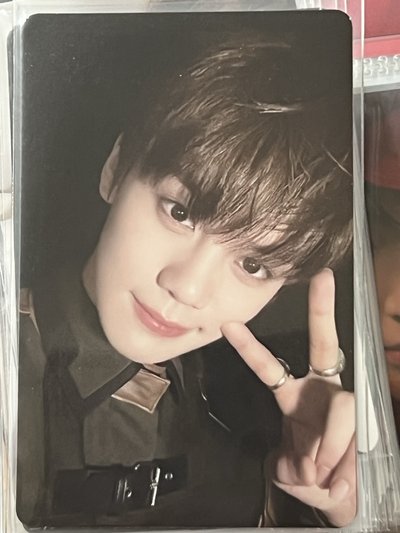 迷二專卡 金奎彬