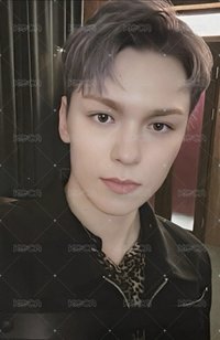 36（含證件照）