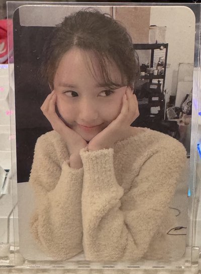 Yoona 2018見面會小卡