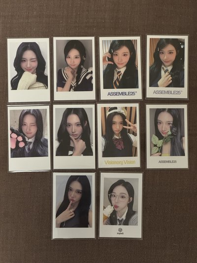 tripleS Xinyu各通路特典卡