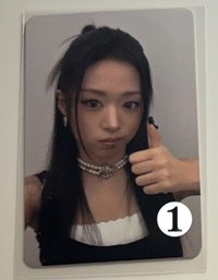 ❶ K4預售特典 賢 $140 