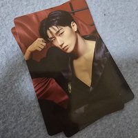 露出胸膛想怎樣