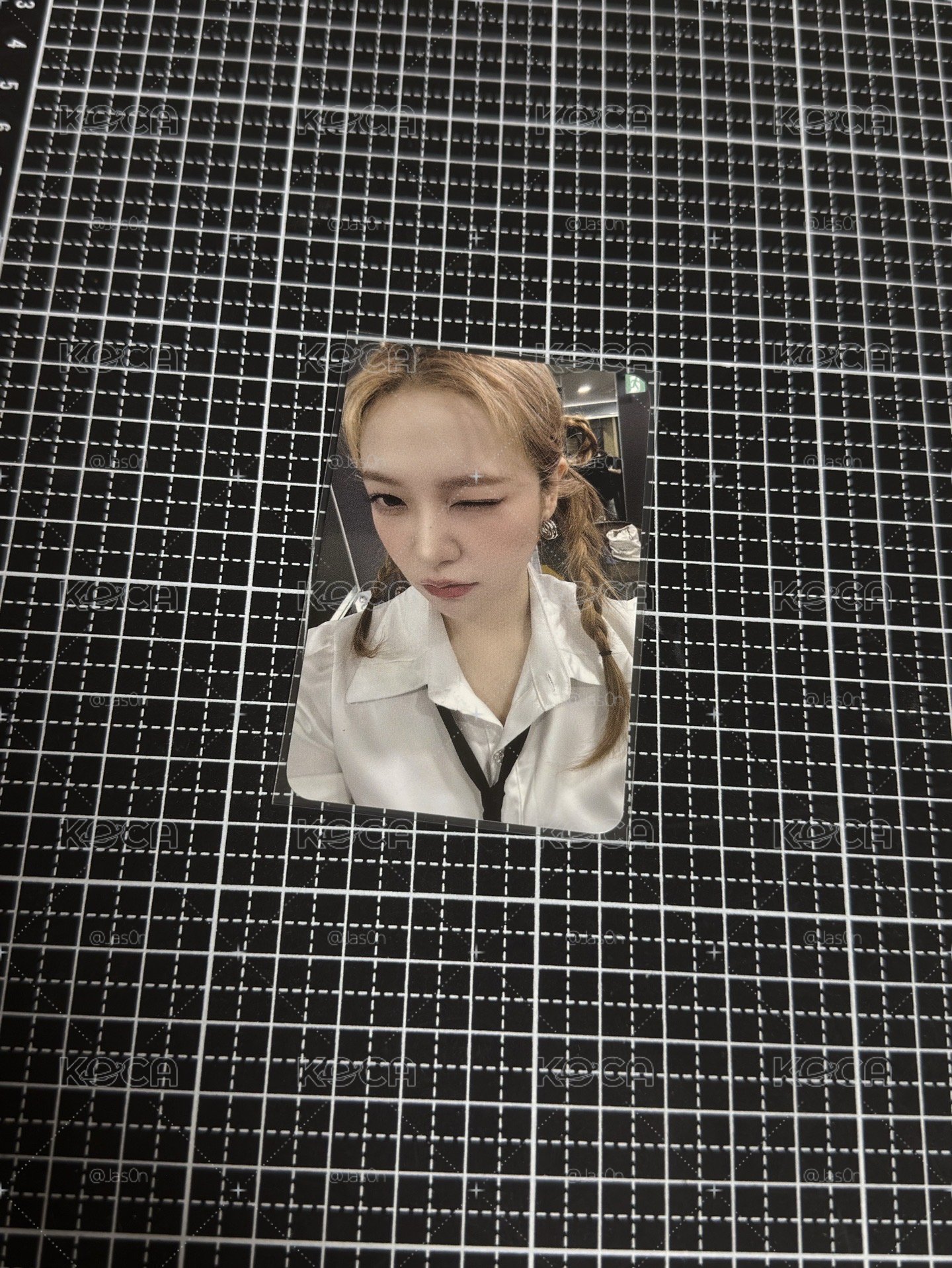 Yeri十週年香水卡