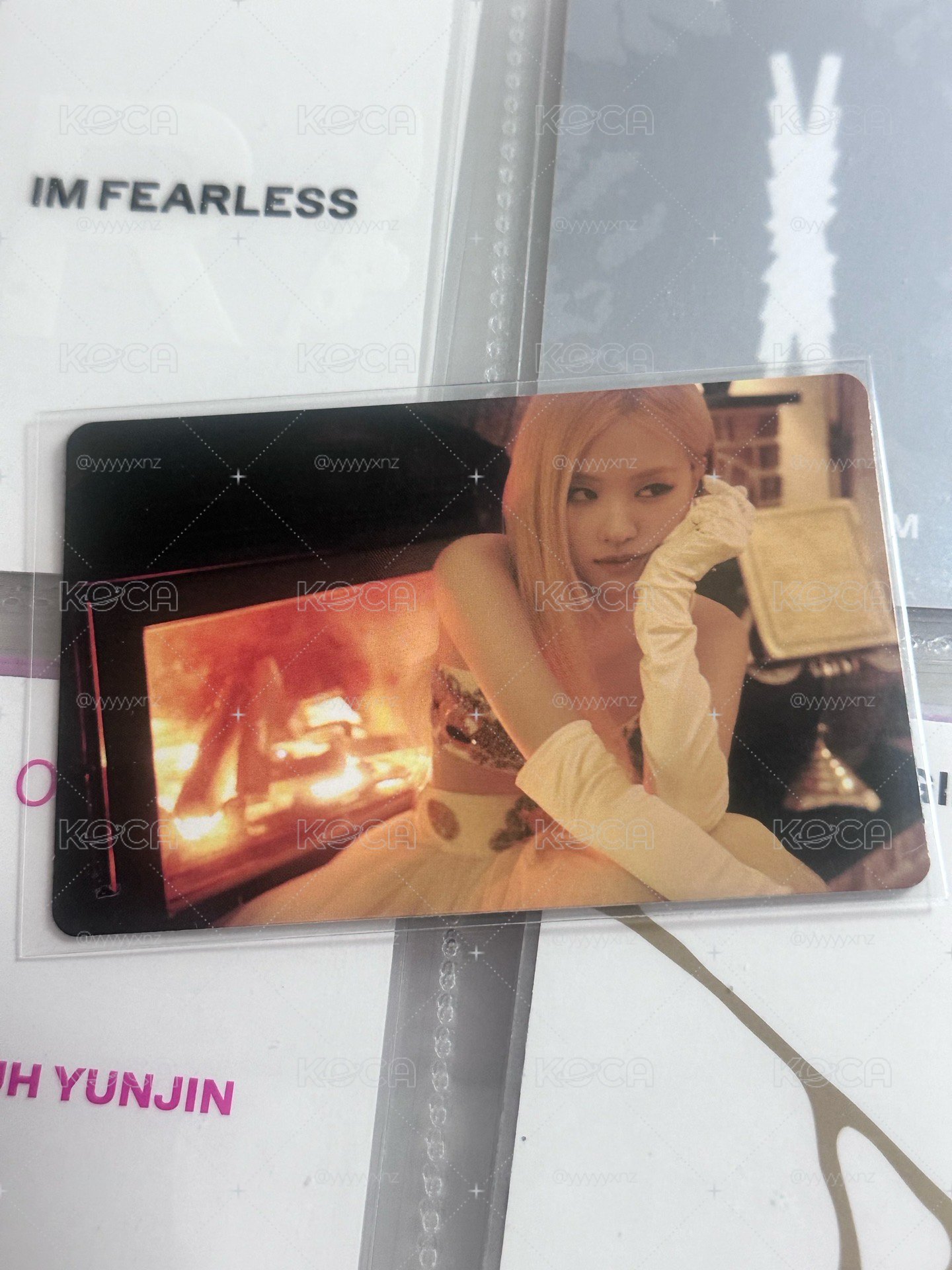Rosé 年曆官拍卡