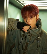 js4（現貨24小時內寄出）