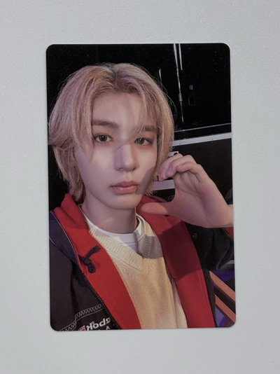 金桐儇 李涵 2025年曆卡