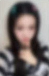 NOT CUTE ANYMORE yzy 線上7.0 簽售卡 