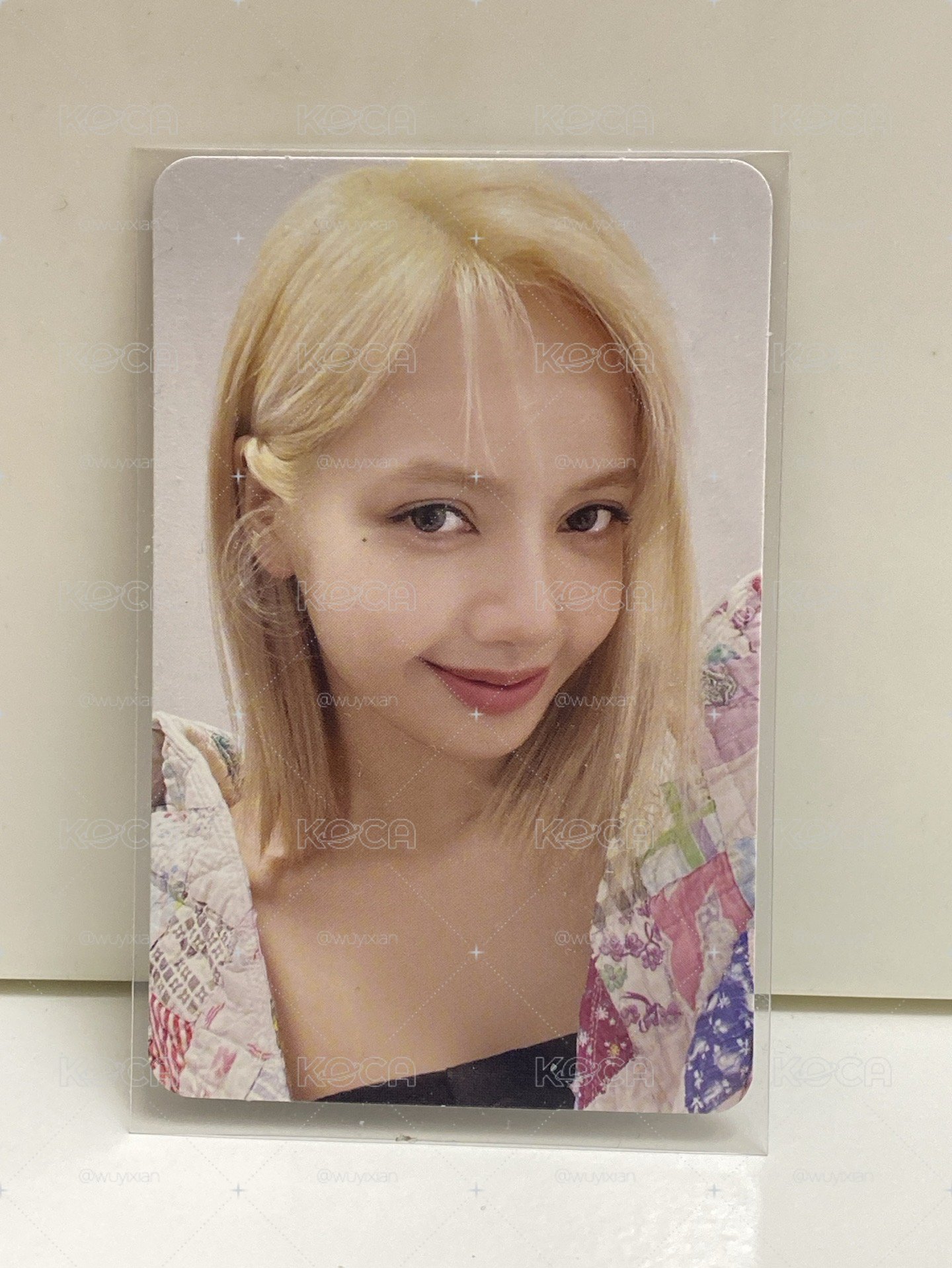 拋媚眼莎