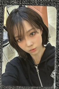 MY WORLD am 特典卡  冬（需多帶）