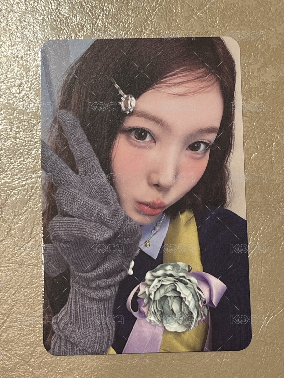 嘟嘴可愛臉