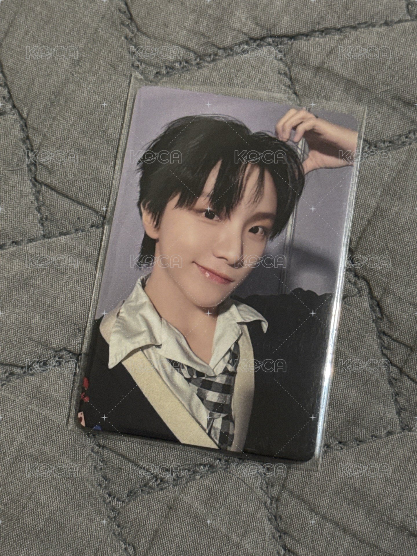 yzy（綁$100）