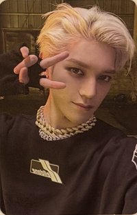 疾馳 (2 Baddies) 專輯卡 