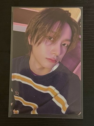 2025season’s greetings 年曆sungho小卡