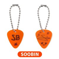 MOA CON PICK 鑰匙圈吊飾 