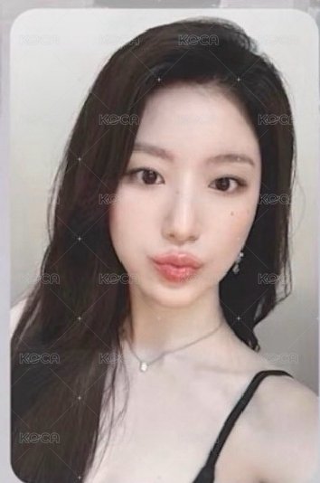 長髮嘟嘴