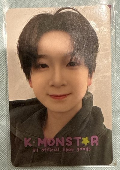 Kyrell KM 簽售卡
