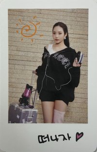 From Our 20‘s 隨機卡 快閃店卡包