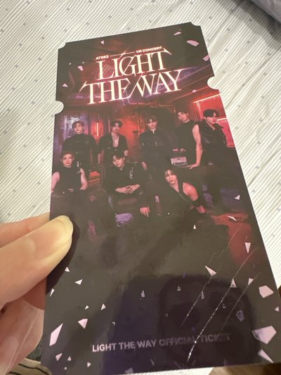 ATEEZ VR電影海報/票卡/小卡資料夾