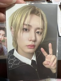 🍀在快閃店想下班的李涵的滿額卡