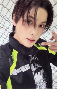 2025 SEASON’S GREETINGS  年曆卡 