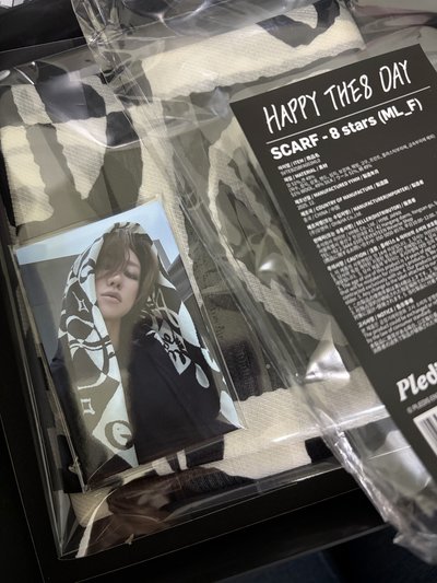 拆 明浩生日禮盒 絲巾小卡