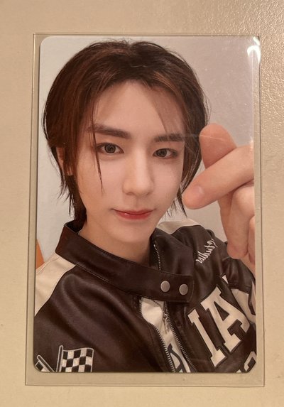 Leehan 金李涵 中文卡背