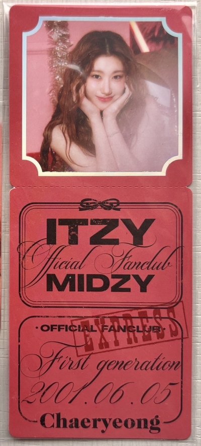 ITZY 彩領Chaeryeong 一期會員周邊