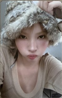 We are 愛豆驛站 2.0 幸運卡 