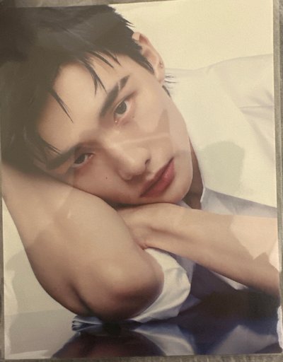 stray kids 鉉辰 紀梵希簽名明信片