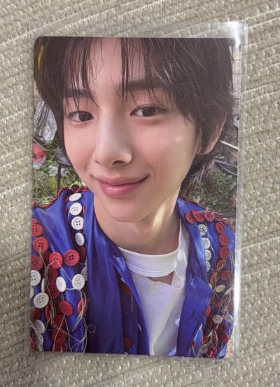 The 1st EP[COLOR OUTSIDE THE LINES] -3 ver主訓