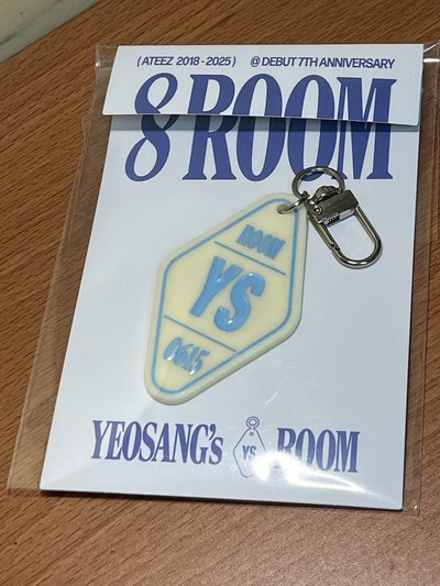 尚 七週年 8ROOM 鑰匙圈 含卡