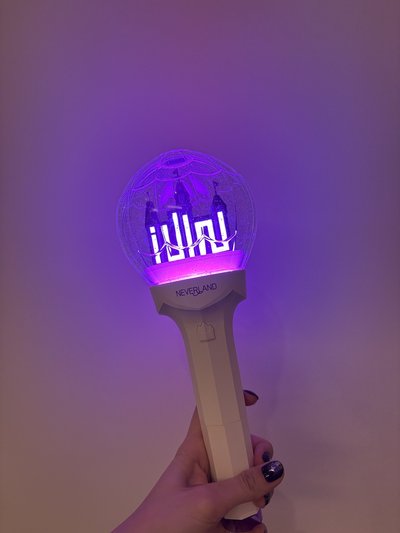 i-dle二代手燈 (G)I-DLE手燈 官方應援手燈 奶味棒 演唱會