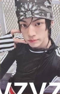 Play Hard yzy 7.0 簽售卡 