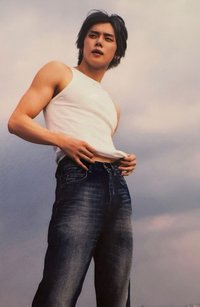 NO LABELS B版 專輯卡 