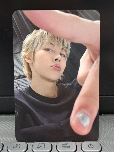 FAMOUS el 2.0 幸運卡燦